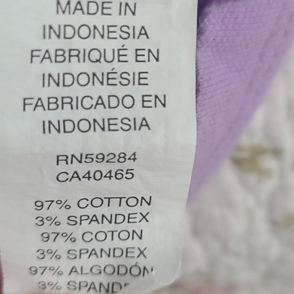 4/20❤Children's Place Lavender Ruffled Uniform Tee - Picture 4 of 5